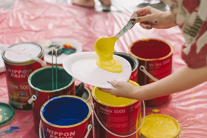 Как снять краску с металла: чем можно удалить старый слой с металлической поверхности своими руками